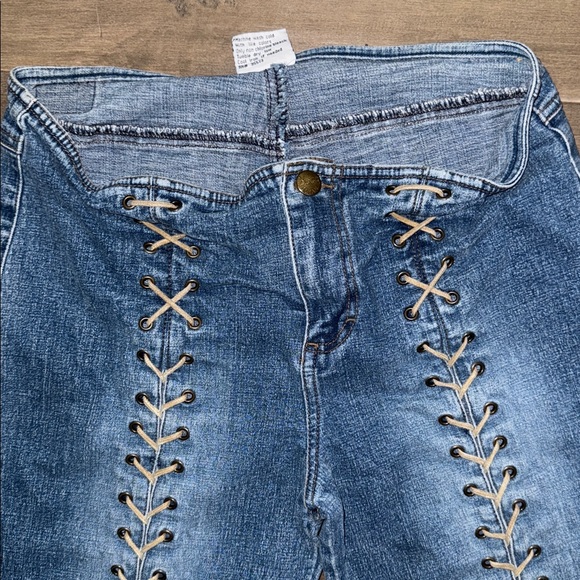 Mudd Denim Lace Up Flares SZ 11 - Picture 4 of 10